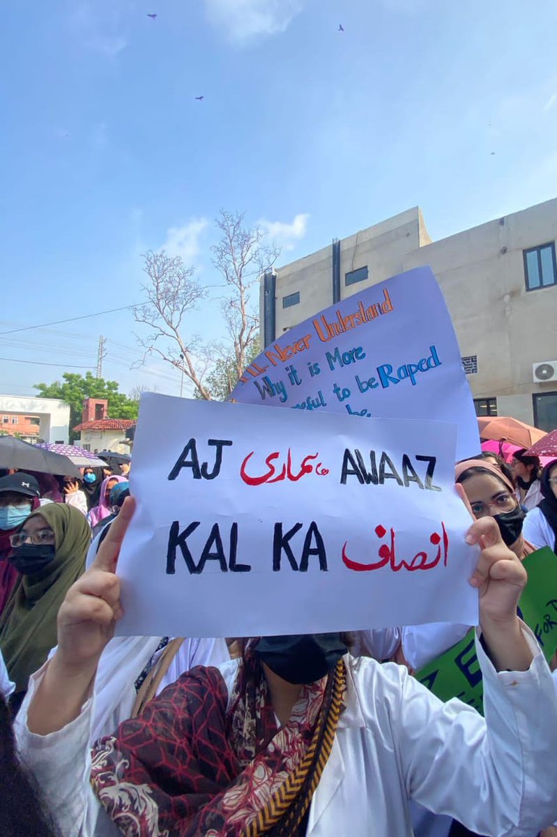 MuqadsaM's tweet photo. Mercy to the oppressor is injustice to the oppressed! @CMShehbaz @MaryamNSharif @SalmanRafiquePK
@PunjabYda
@PSCollective_
@fjmu_official
@gondal1962 #GangaRamNaMehfuz
#RapeCaseGangaramLahore https://t.co/GwDVCOCFu0
