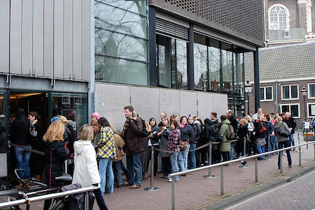 hstlinfo's tweet photo. Amsterdam: Buying tickets to the Anne Frank House https://t.co/xZRz6K2cd6 https://t.co/kANqc0pkGl