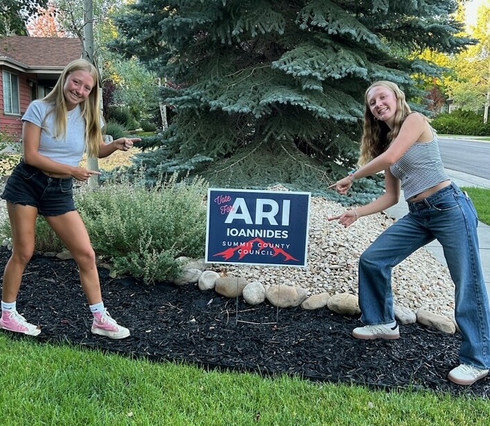 ariioannides's tweet photo. My dad the lifelong teacher would say every year "This Year, I've got the best students!" Wishing everyone the best on this 1st day of school. https://t.co/5pGeyx3Axy