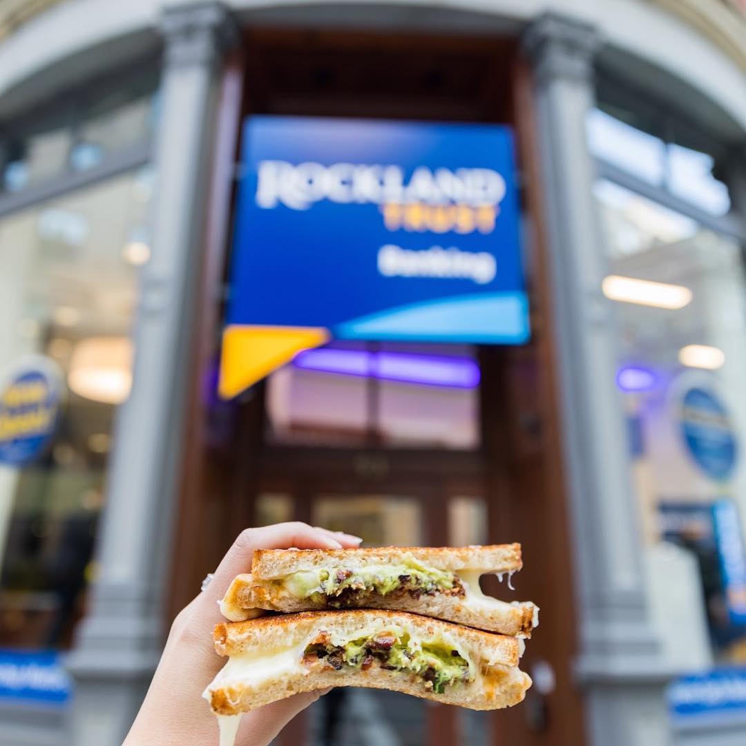 Downtown Boston (@dtownboston) on Twitter photo Stop by <a href="/RocklandTrust/">Rockland Trust</a> in Downtown TODAY from 11:30 am to 1:30 pm for free food from <a href="/RoxysGrilledChz/">Roxy's Grilled Cheese</a> 😋
Outside of their branch at 93 Franklin Street, you can enjoy some tasty sandwiches in celebration of #NationalBaconLoversDay Stop by <a href="/RocklandTrust/">Rockland Trust</a> in Downtown TODAY from 11:30 am to 1:30 pm for free food from <a href="/RoxysGrilledChz/">Roxy's Grilled Cheese</a> 😋
Outside of their branch at 93 Franklin Street, you can enjoy some tasty sandwiches in celebration of #NationalBaconLoversDay