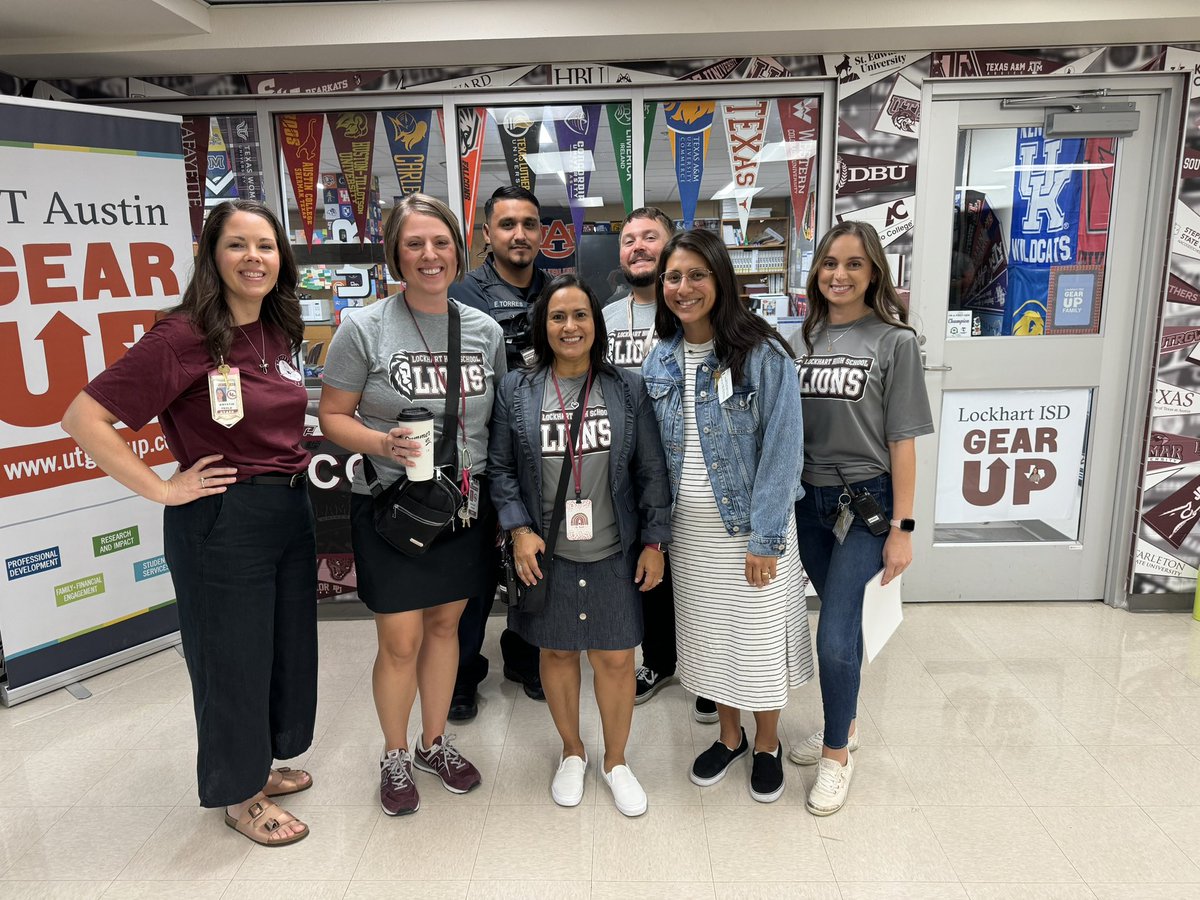 LockhartISD's tweet photo. Proud of our partnerships at @ljhsISD @Lockhart_HS and across the district that help keep our students and staff safe everyday in LISD #FirstDayLISD #LockedOnExcellence #LionGuard @LockhartPolice https://t.co/sHbT9IIG9T