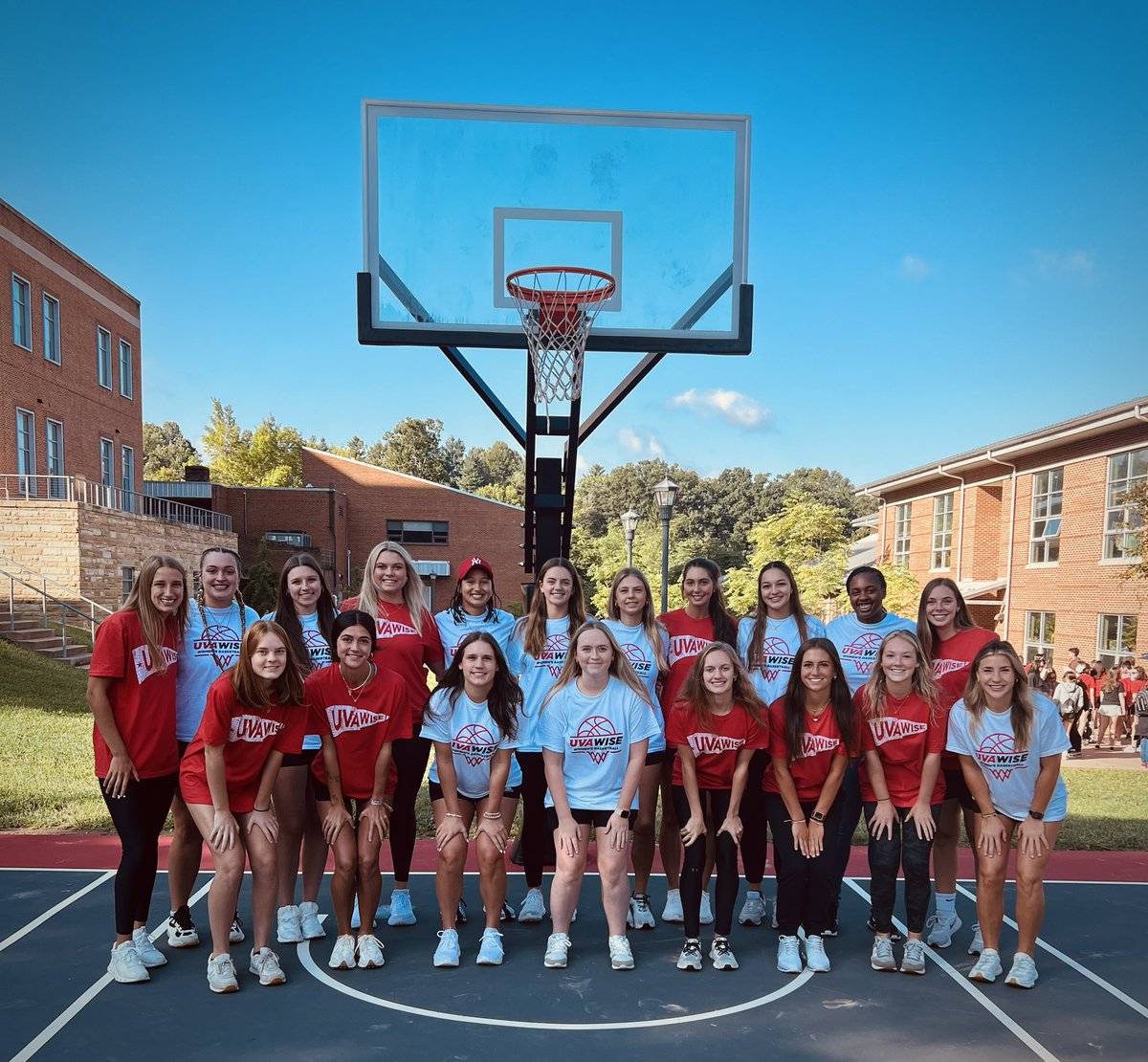 coachtaymiller's tweet photo. The Squad 😮‍💨🔥

Big things coming from this group this year….stay tuned. 

#VoverMe https://t.co/H6db5EzwKo