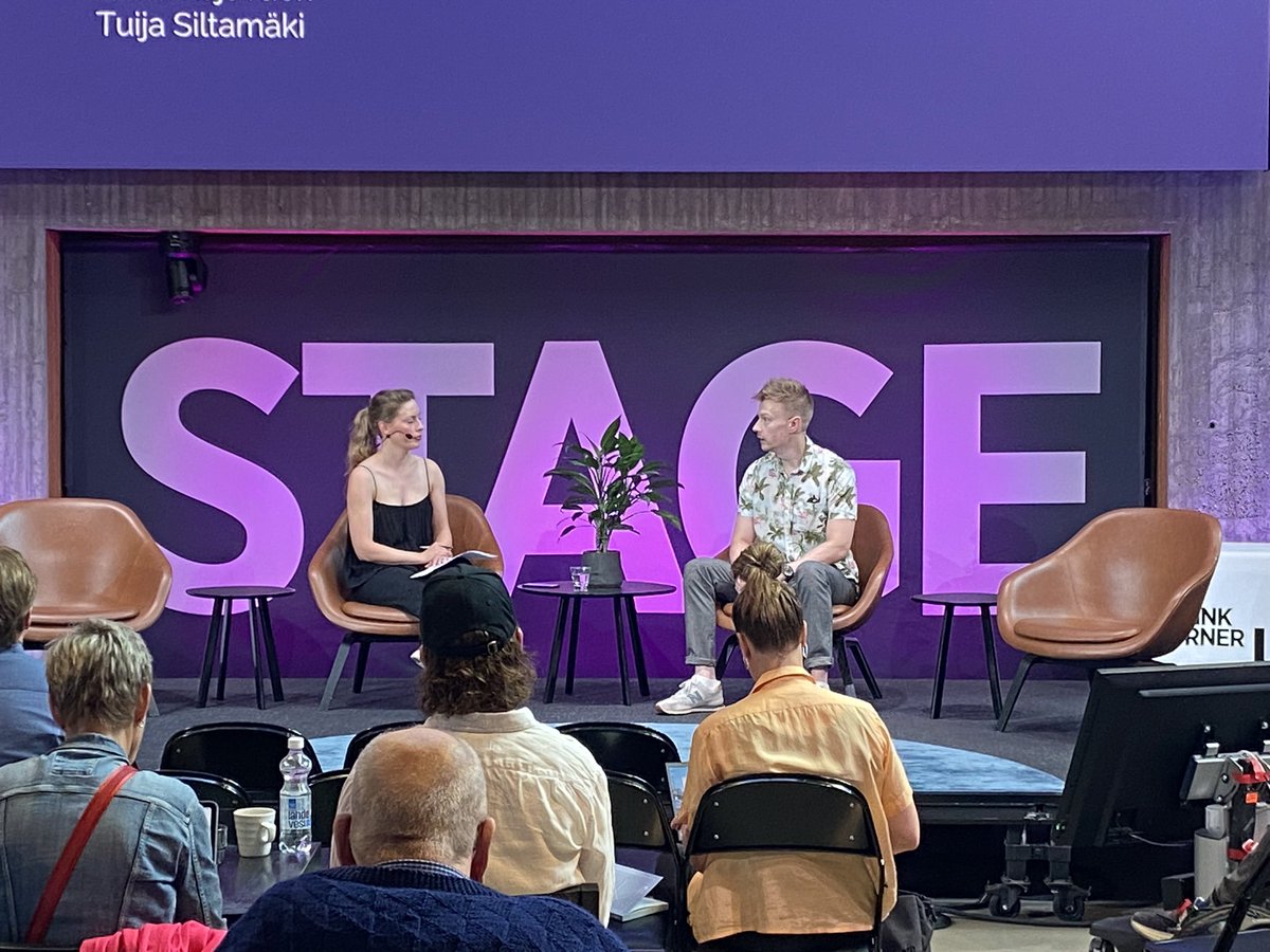 <a href="/siltamaeki/">Tuija Siltamäki</a> @niemela_mikko <a href="/hanna_wass/">Hanna Wass</a> <a href="/Esa_Karonen/">Esa Karonen</a> kertoo hänen ja <a href="/JaniErola/">Jani Erola</a> sukupolvien välistä tuloliikkuvuutta koskevasta artikkelista. Itä- ja Pohjois-Suomessa vaikeampaa saavuttaa vanhempien tulotaso kuin kasvukeskuksissa. Lue lisää täältä:  sorsafoundation.fi/eriarvoisuuden…