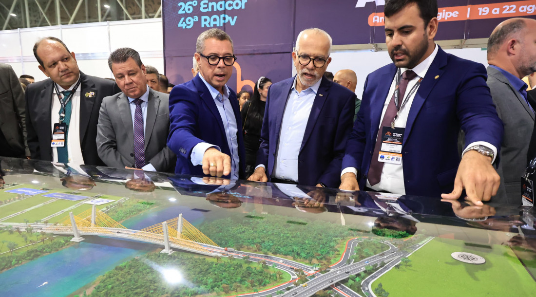 DiarioSE_'s tweet photo. Governador destaca investimentos em infraestrutura durante 26º Encontro Nacional de Conservação Rodoviária https://t.co/HrcUVtdR2g https://t.co/wUyM8Adxbf