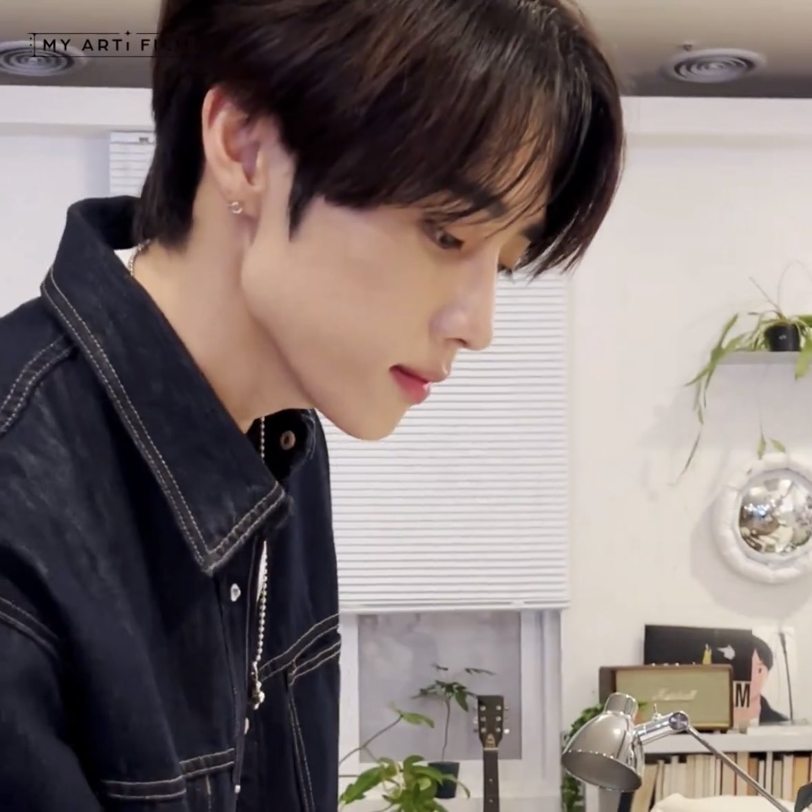 sunwoocf's tweet photo. This side angle shows undeniable perfect beauty. https://t.co/qKoVqs1Fhi