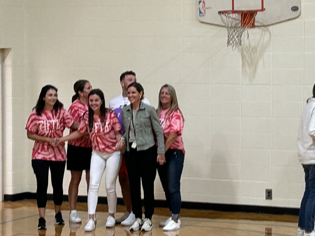 SummitElementaryFHSD tweet media