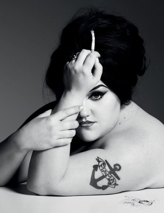 ringostarryaoi's tweet image. i genuinely can't take fatspo seriously sometimes because it's like "you don't want to end up like them right?" and then the pictures are this