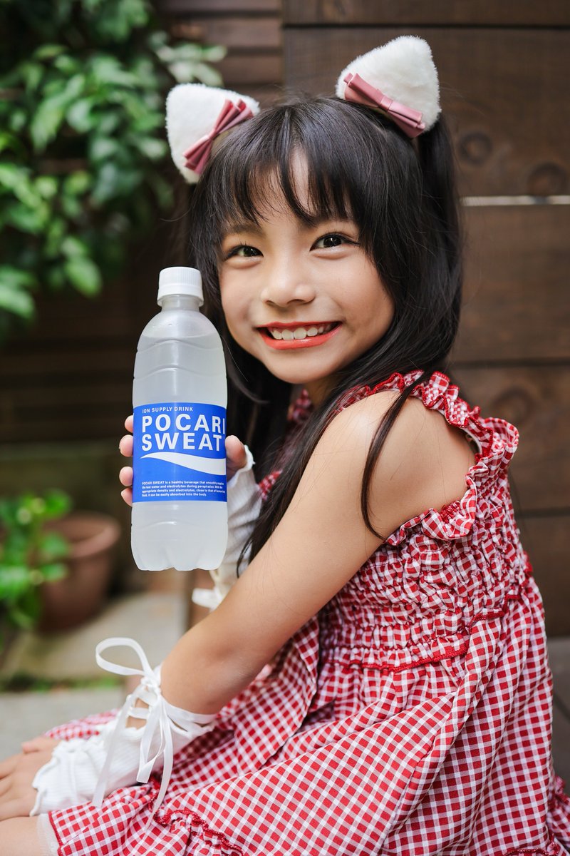 ポカリ+えな＝夏の最強エナジー💦 ちゃんえなちゃん(JS4 大阪キッズ