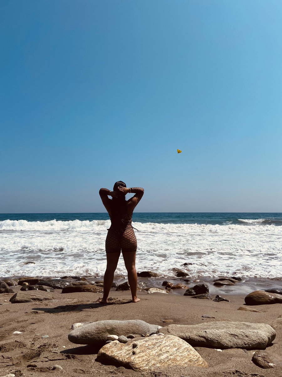 joselinedmrs's tweet photo. 🦋 https://t.co/ImufW9FXJg