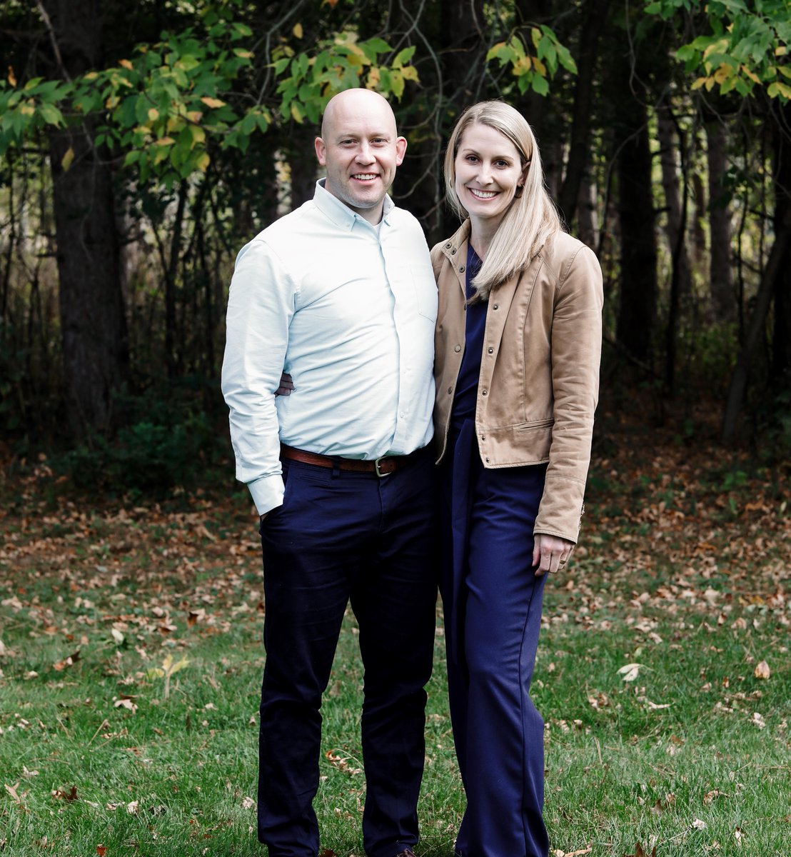 mayoneurores's tweet photo. #MeetOurProgramDirector Dr. Coon (@EYemmCoon) excels both in and outside of the hospital. When she’s not leading in Neurology, she’s crushing triathlons and spending time with her family. Her achievements and balance are truly inspiring! #MayoNeuroResidency https://t.co/taJ4lzWzZY