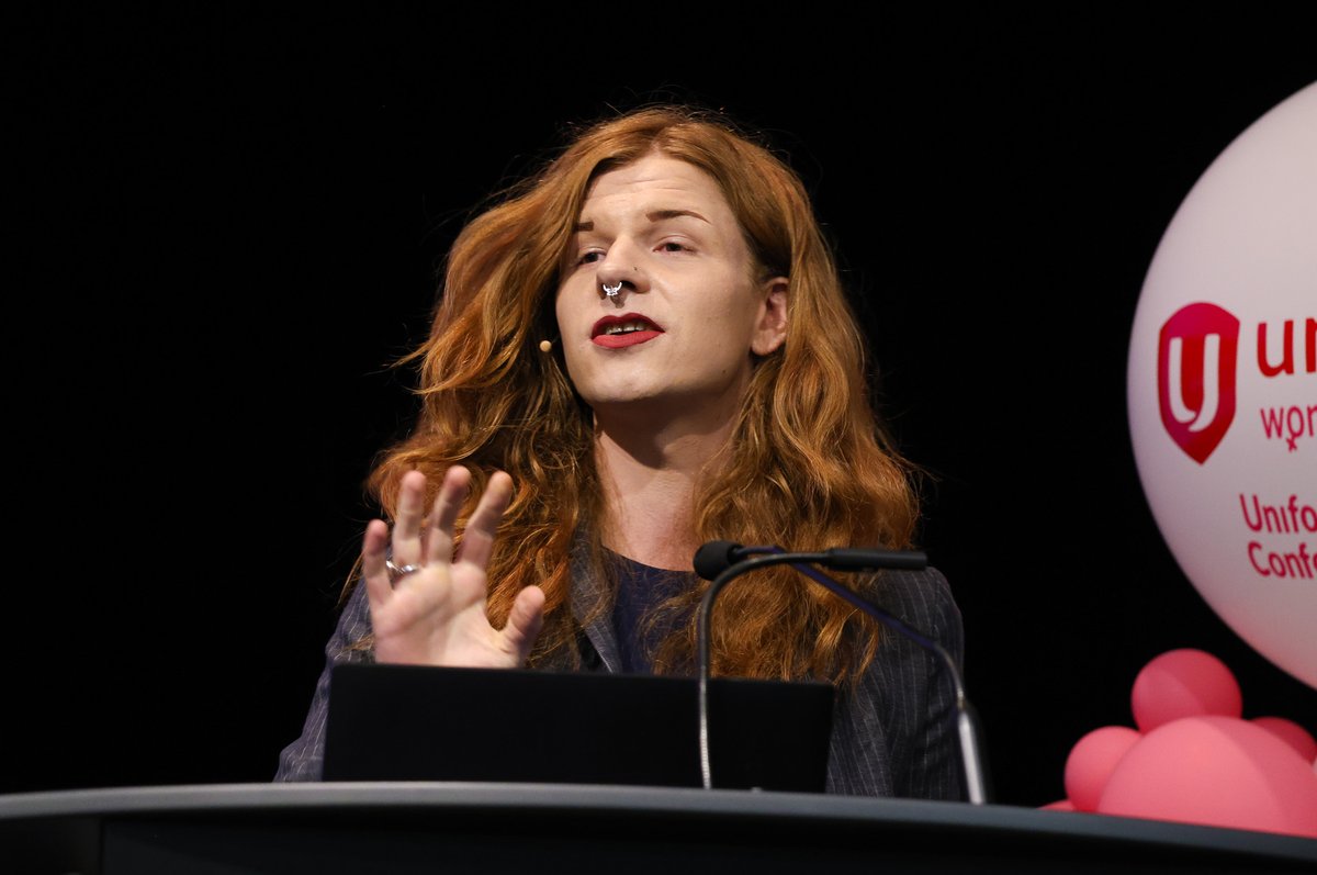 UniforTheUnion's tweet image. "We are seeing governments interfering in evidence-based care for trans youth. I want you to understand that a government standing between us and trans health care is an assault on our entire health care system." @FaeJohnstone #Rise2024