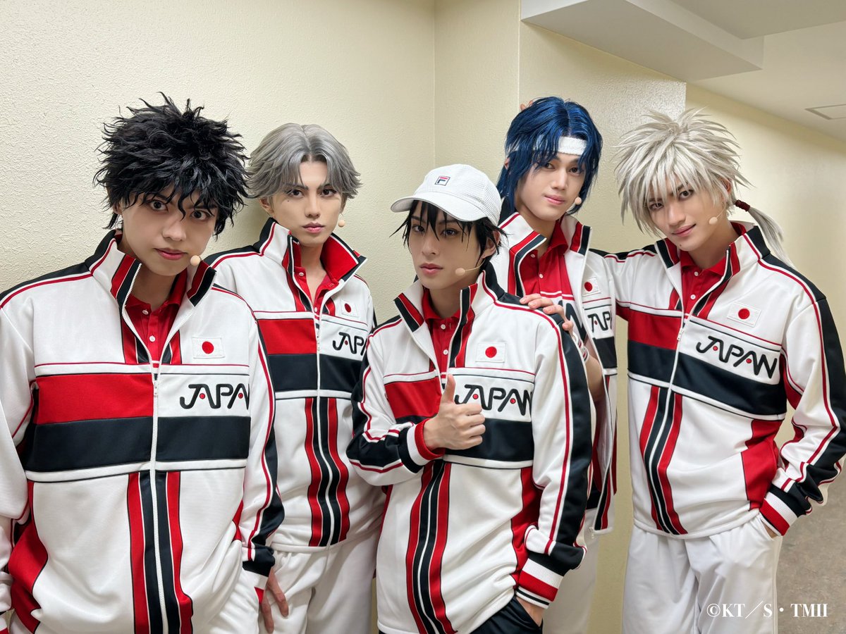 TennimuNews's tweet photo. 【 #新テニミュ 】 #ネルフェス 
ネルケプランニング30th ANNIVERSARY『ネルフェス2024』に出演！作品のトップバッターを務めさせていただきました！ありがとうございました✨舞台裏より、出演した新テニミュキャストの集合写真と中学生日本代表をお届け📸引き続き、愛知公演もよろしくお願いします！ https://t.co/k6dE9xJTHR