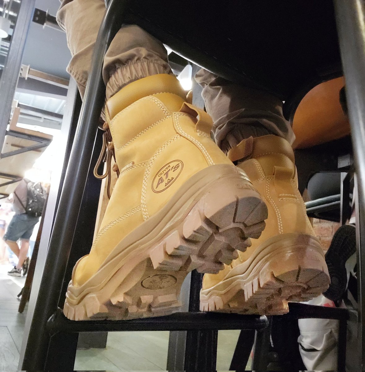 LightstormN's tweet photo. My boots hanging out at London Heathrow.
.
#bootgallery #boots #tradieboots #myboots #leatherboots #oliverats #oliverboots #workboots #bootporn #bootpost #workbootporn #treads #luggedsole https://t.co/14O2Qk2zPj
