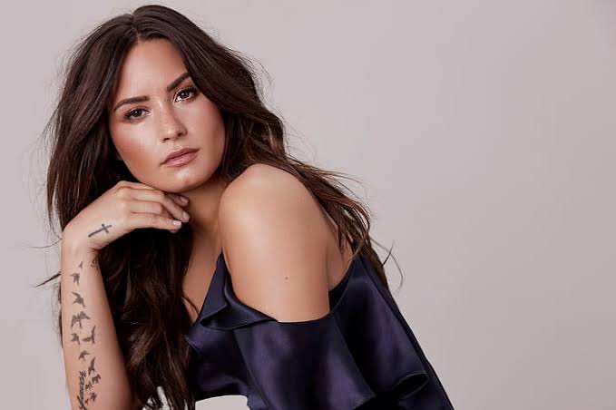 PopBase's tweet photo. Happy 32nd birthday to the talented Demi Lovato.

The Grammy-nominated vocalist and actress has seen success in both the music and acting industries with her undeniable talents. She has sold millions of records globally, racked up several accolades, and continues to make her mark.