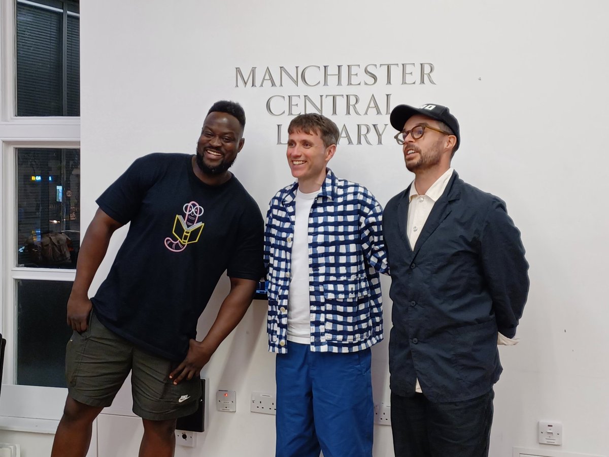Manchester Libraries (@manclibraries) on Twitter photo Dream event with @DapsDraws <a href="/samwinston_/">Sam Winston</a> and <a href="/OliverJeffers/">Oliver Jeffers</a>! #ThinkTunnelsnotHoles Thanks again to <a href="/WalkerBooksUK/">Walker Books</a> <a href="/PuffinBooks/">PuffinBooks</a> and <a href="/WaterstonesMCR/">Waterstones Manchester Deansgate</a> Dream event with @DapsDraws <a href="/samwinston_/">Sam Winston</a> and <a href="/OliverJeffers/">Oliver Jeffers</a>! #ThinkTunnelsnotHoles Thanks again to <a href="/WalkerBooksUK/">Walker Books</a> <a href="/PuffinBooks/">PuffinBooks</a> and <a href="/WaterstonesMCR/">Waterstones Manchester Deansgate</a>