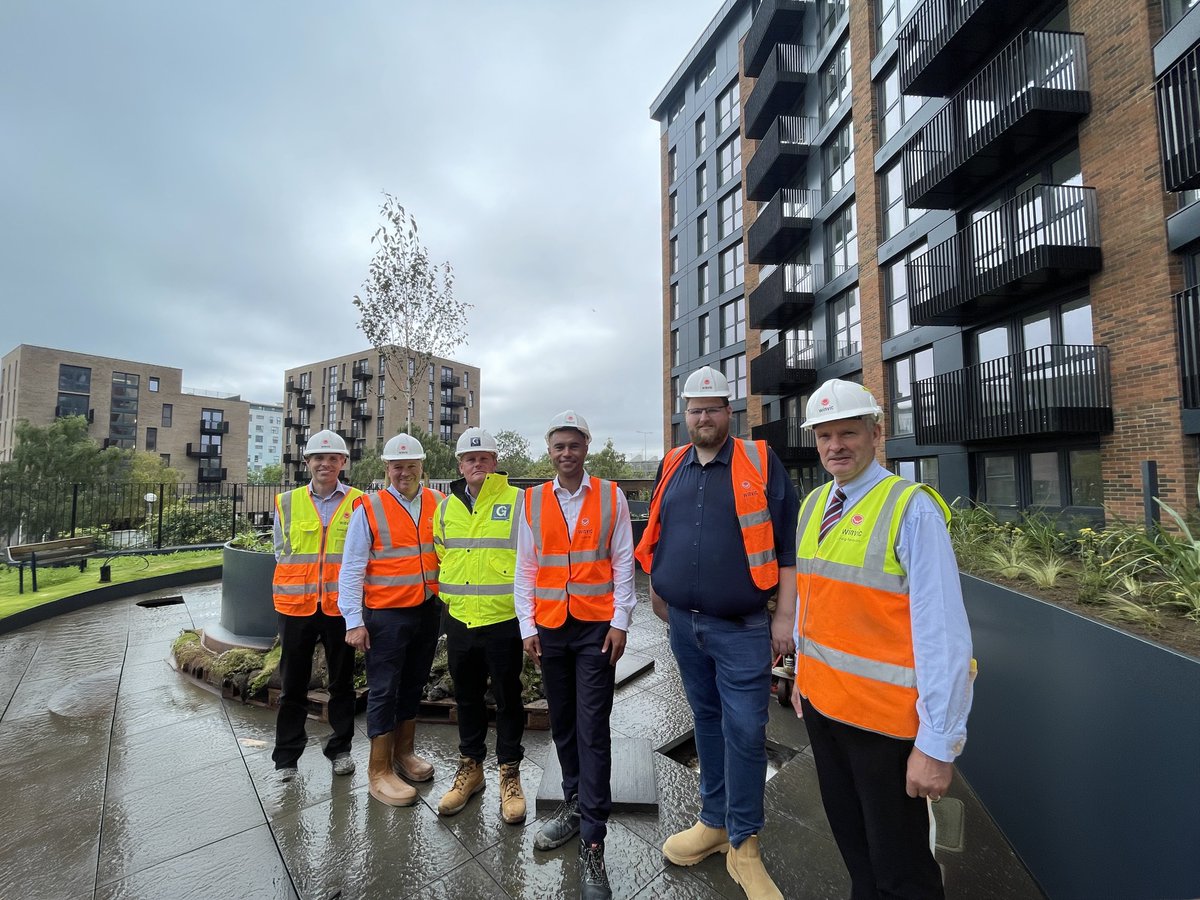 Great to visit Beacon View in central Bletchley today. Residents will start moving in next month. I'm committed to supporting the Government overhaul our planning system to help more families live in affordable homes. 

Thanks to Darren, Craig, Tim, Steve &amp; Krassi for the tour!