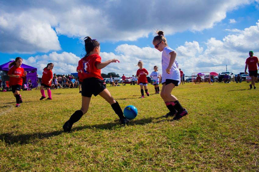 scuffedpod's tweet photo. 🎙️New pod!

@WillParchman tweeted about stepping up to coach U8 soccer; Belz pounced. They discussed watching Pulisic back in the day, what makes a prospect succeed, and how US Soccer might do a better job of helping parents coach rec soccer.
https://t.co/vYv288Vq2l https://t.co/ozhrrkYx8I