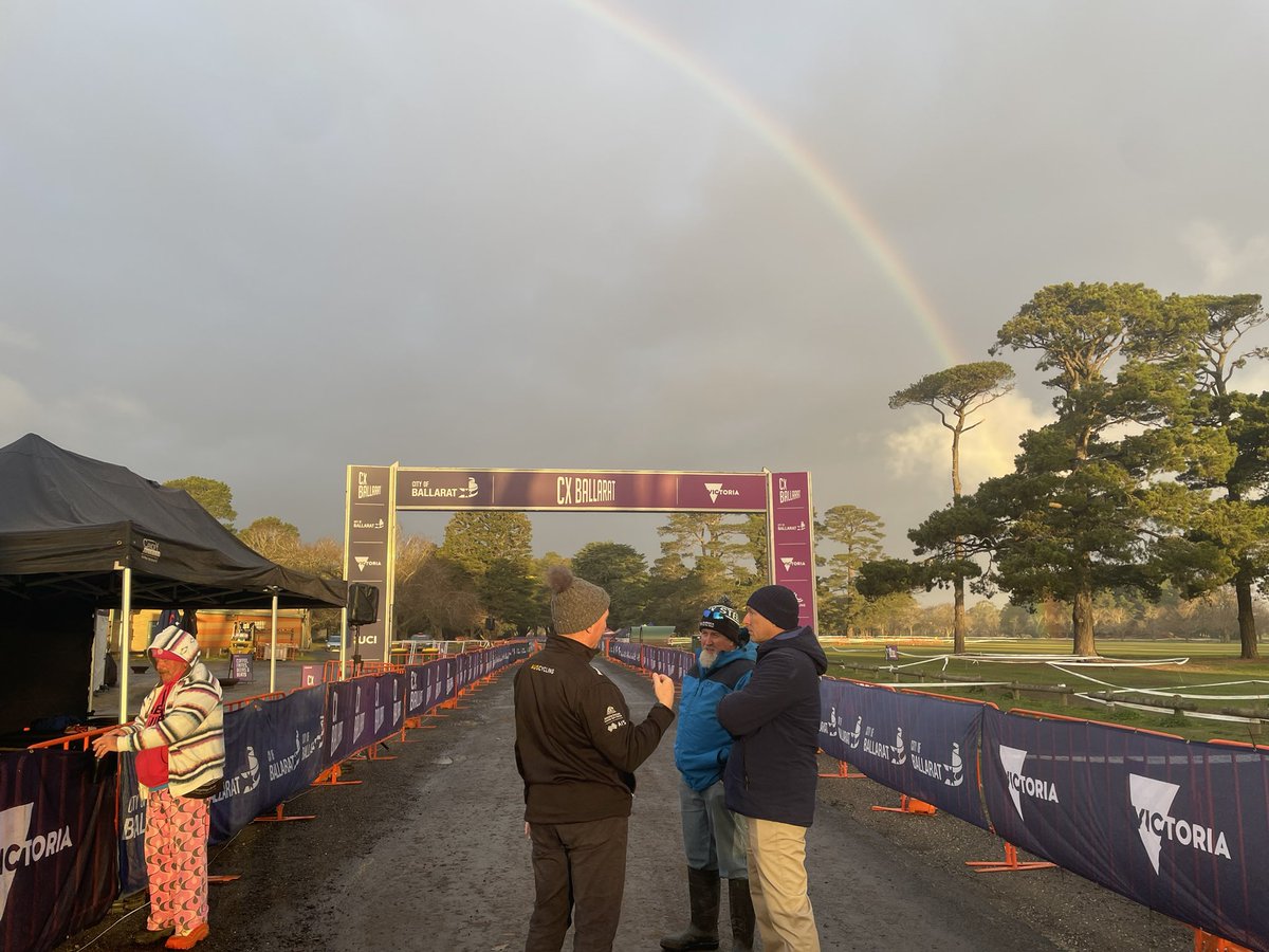 Darryl Cram tweet media