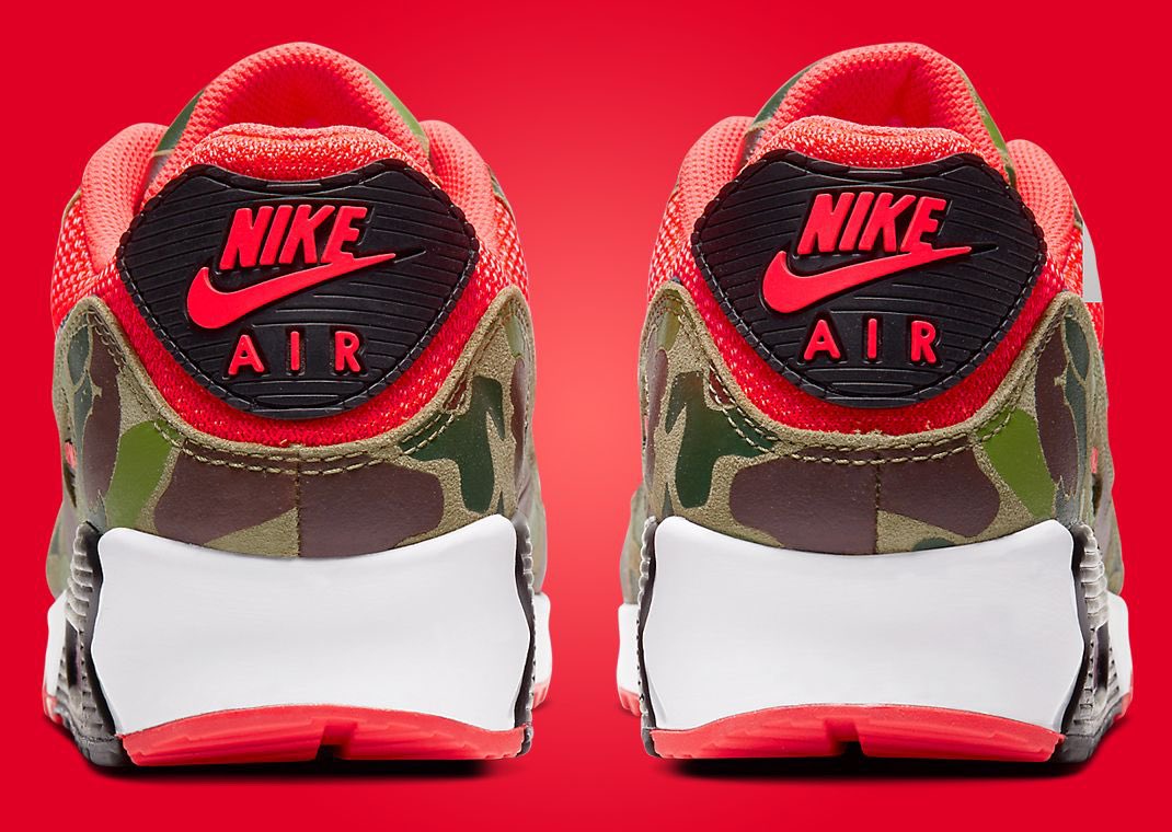 SoleRetriever's tweet image. DUCK SZN: The “Reverse Duck Camo” Nike Air Max 90 is set to return on September 19th 🦆

🗓️ September 19th
📝 CW6024-600
💵 $140