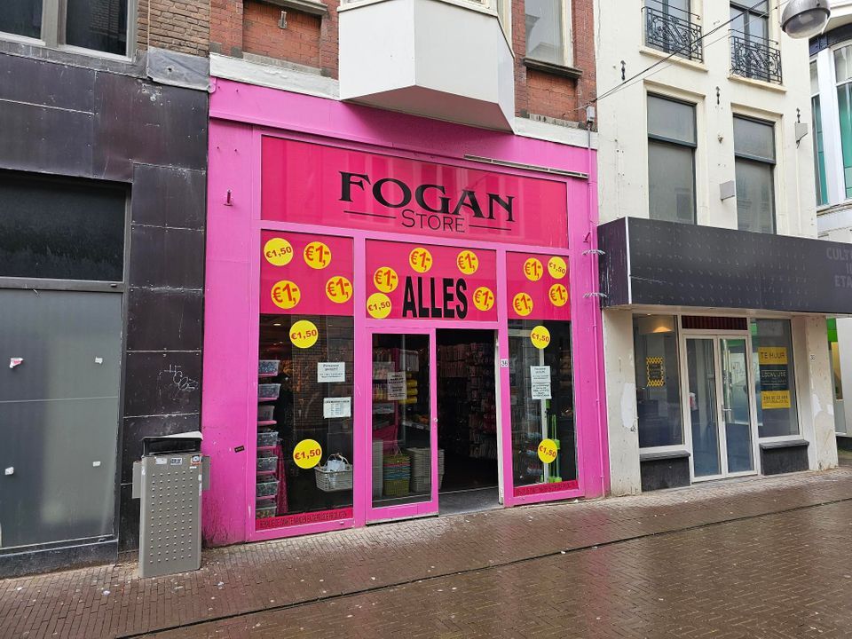 LocalJoeNL's tweet photo. #YOURBUSINESSSTARTSHERE!

#Spuistraat 36 te #DenHaag, circa 172 m² #winkelruimte #tehuur in het #kernwinkelgebied!

https://t.co/5IMDbGe3Vt

#winkelruimtetehuur #winkelruimtehuren #winkelruimtegezocht #rentastore #newlisting  #thismustbetheplace #LocalJoe https://t.co/y2wBs32Btx