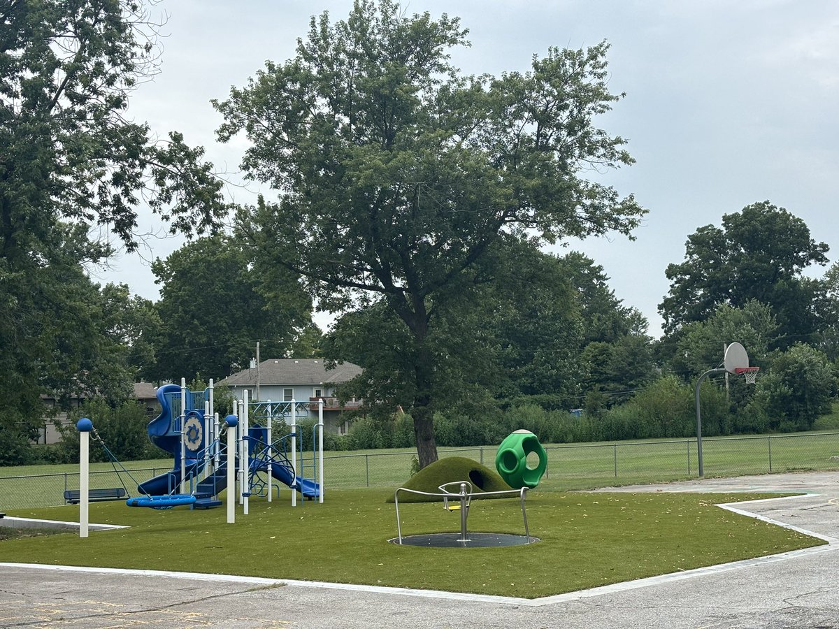 Rochel Daniels tweet media