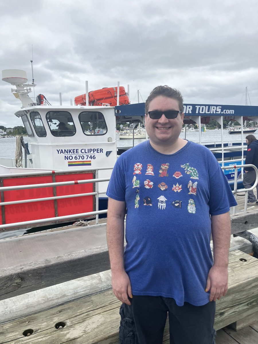 MichaelDaGaymer's tweet photo. I went on a harbor cruise this afternoon with my mom and it was so much fun! Then we went to Michael’s Harborside for some fish 🛥️🌊🐟🍟🍽️ #HarborCruise #Cruise #Boat #Boating #Sea #Ocean #Water #Travel #Nature #Photography #Boats #BoatLovers #GuysOfTwitter #Guys #GayGuy #LGBTQ https://t.co/1vmMQDyYMD