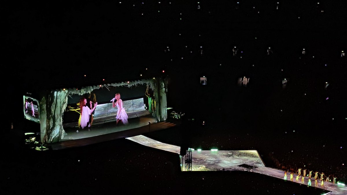 #TaylorSwiftTheErasTour Florence x