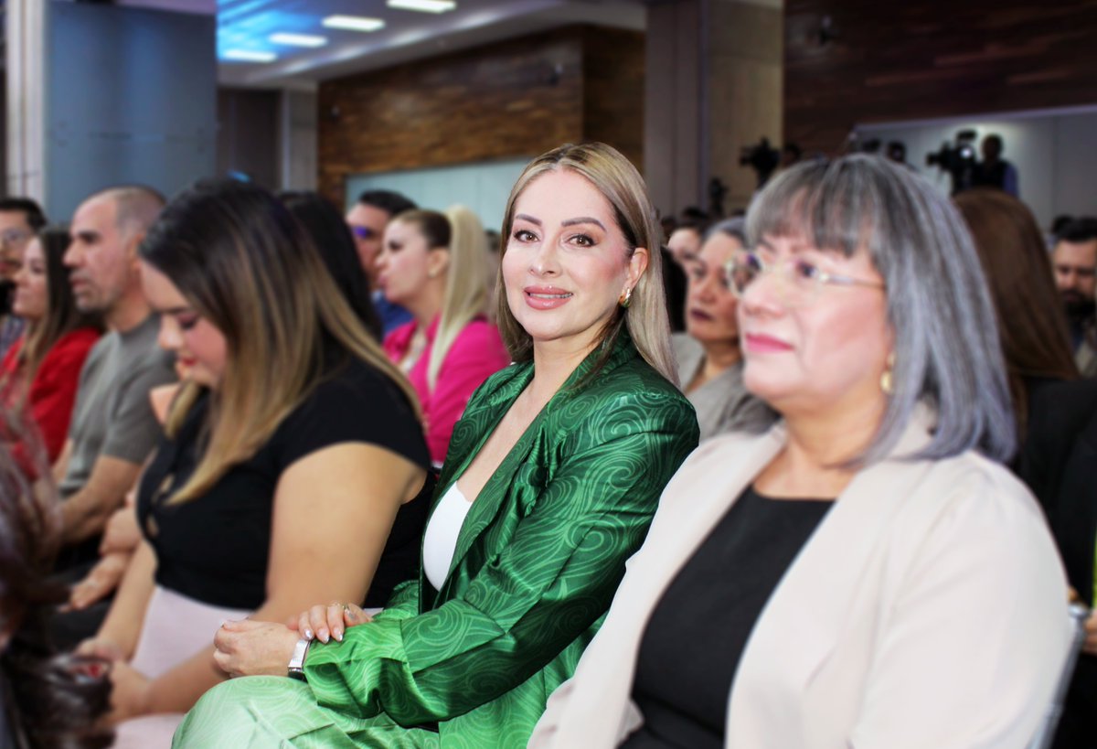 La Comisionada del ITEA, Mónica J. Jiménez Rodríguez, asistió como invitada especial al Women Economic Forum, esta mañana en Aguascalientes.