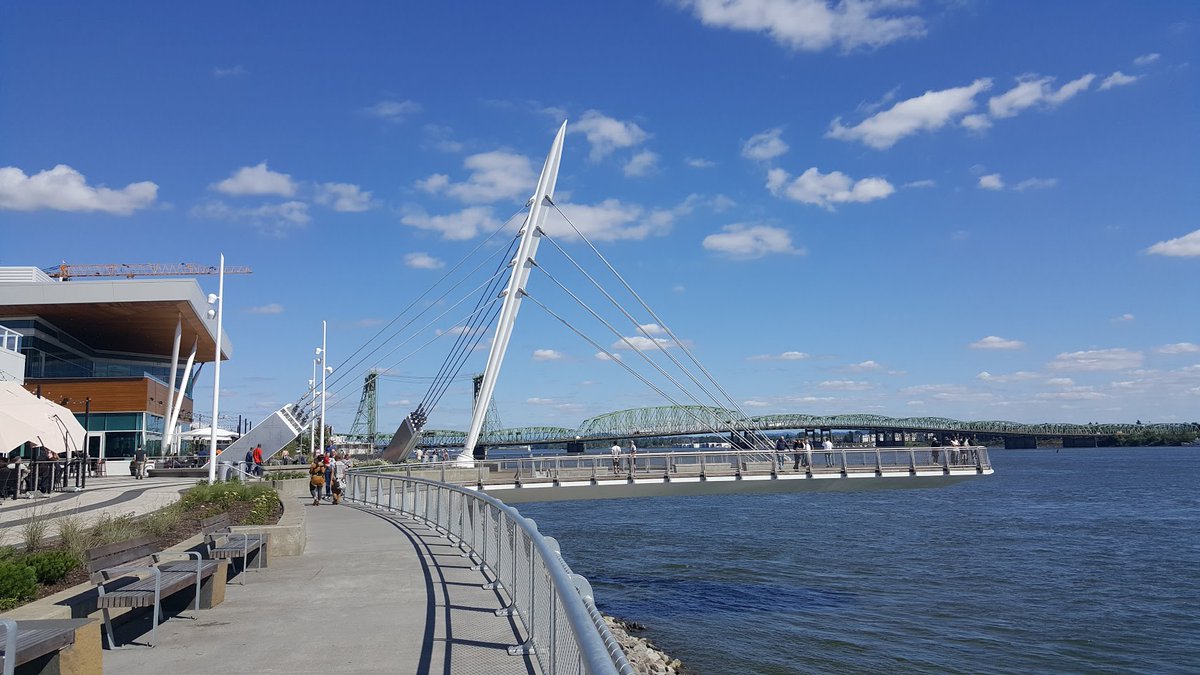 GrantStreetPier's tweet photo. Take a stroll, breathe in the fresh air, and let the gentle curve of my walkway guide you to stunning views. π§π
#grantstreetpier #piersonality #vanwa #vanwapier https://t.co/BXKT3wvbXu