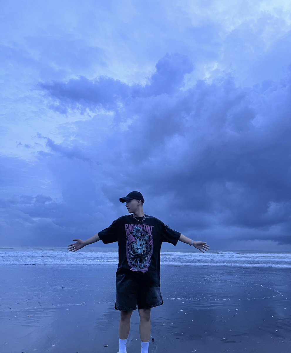 Xavier Chen tweet media