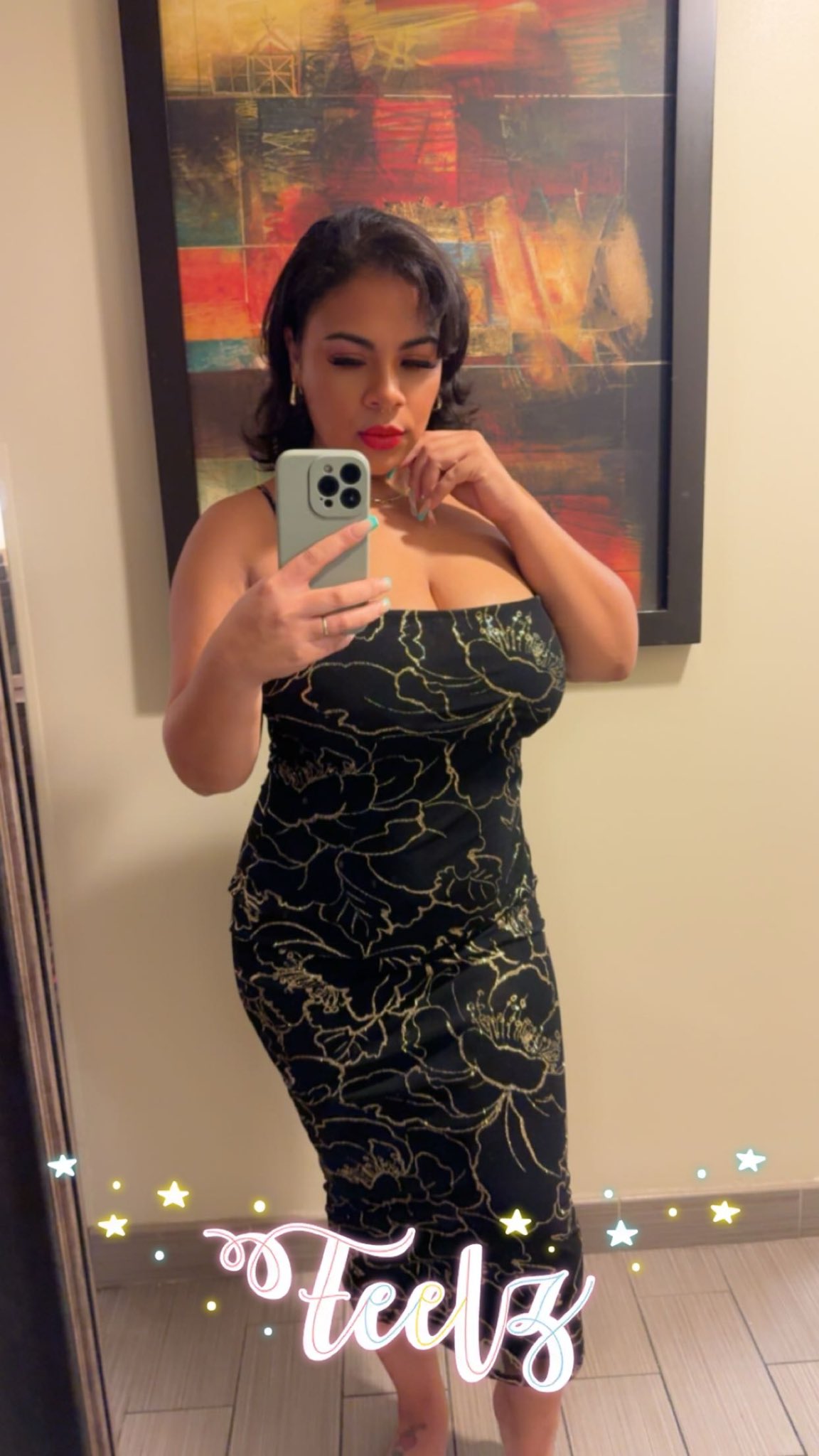 1 pic. Before the club Vs. After 😈 https://t.co/kjPUyIKIml