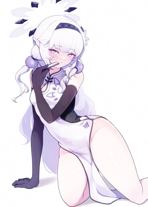 明星ヒマリ チーパオ 🔎 