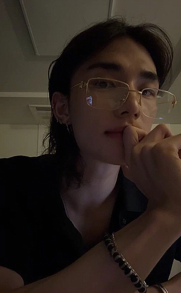 itboyglobaI's tweet photo. HYUNJIN https://t.co/dn6BiIaZ85