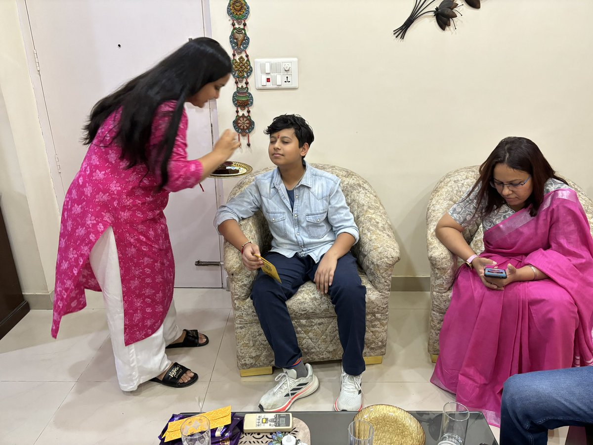 Manvi Jain tweet media