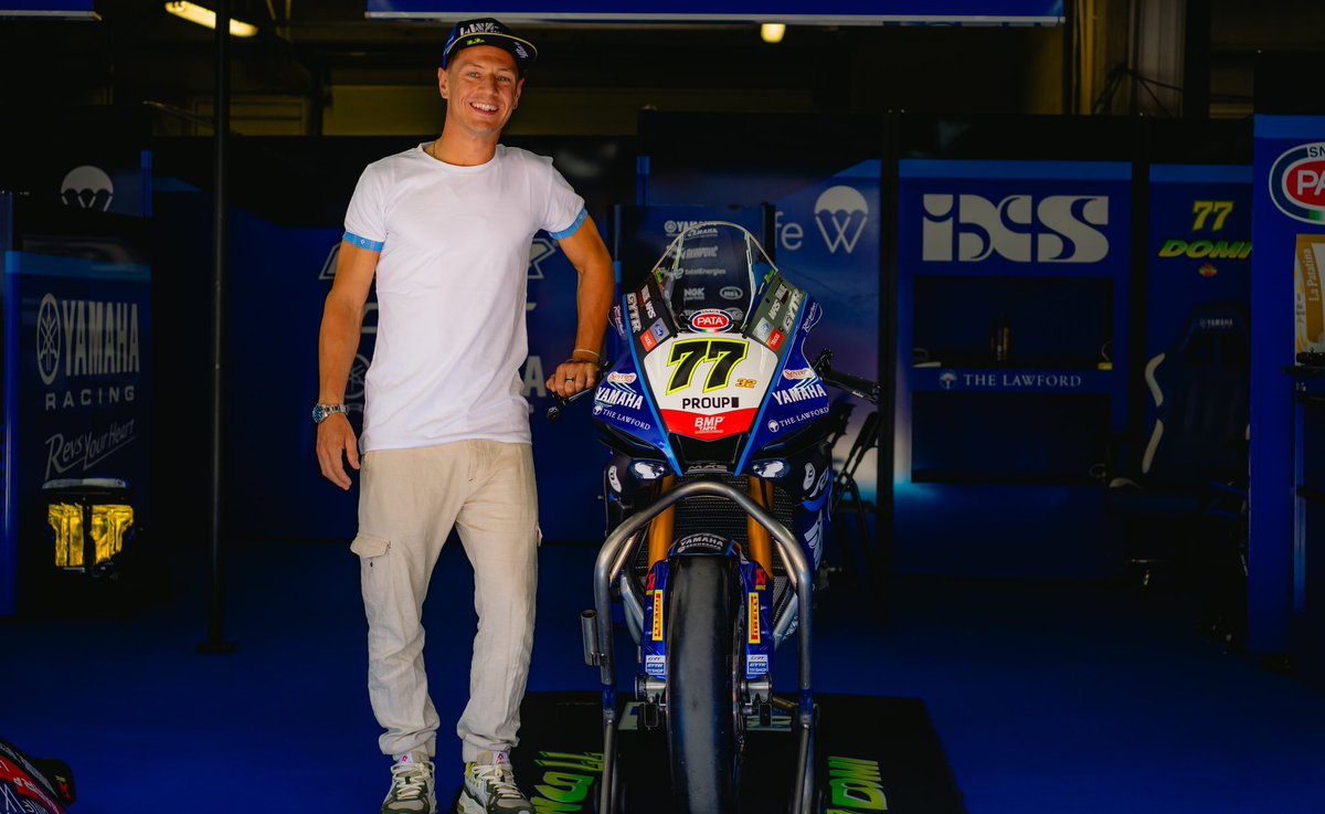 DomiAegerter77's tweet photo. My new Tissot Seastar 1000 shows me it is not long until my next race in Magny Cours.
Let's count down the time with @tissot_official ...
#tissot #seastar #1000 #powermatic #worldsbk #sport #ad77 #worldsbk #yamaha #racing #speed #domi77 #edelvetica #made #switzerland https://t.co/oN8dR9VzPK
