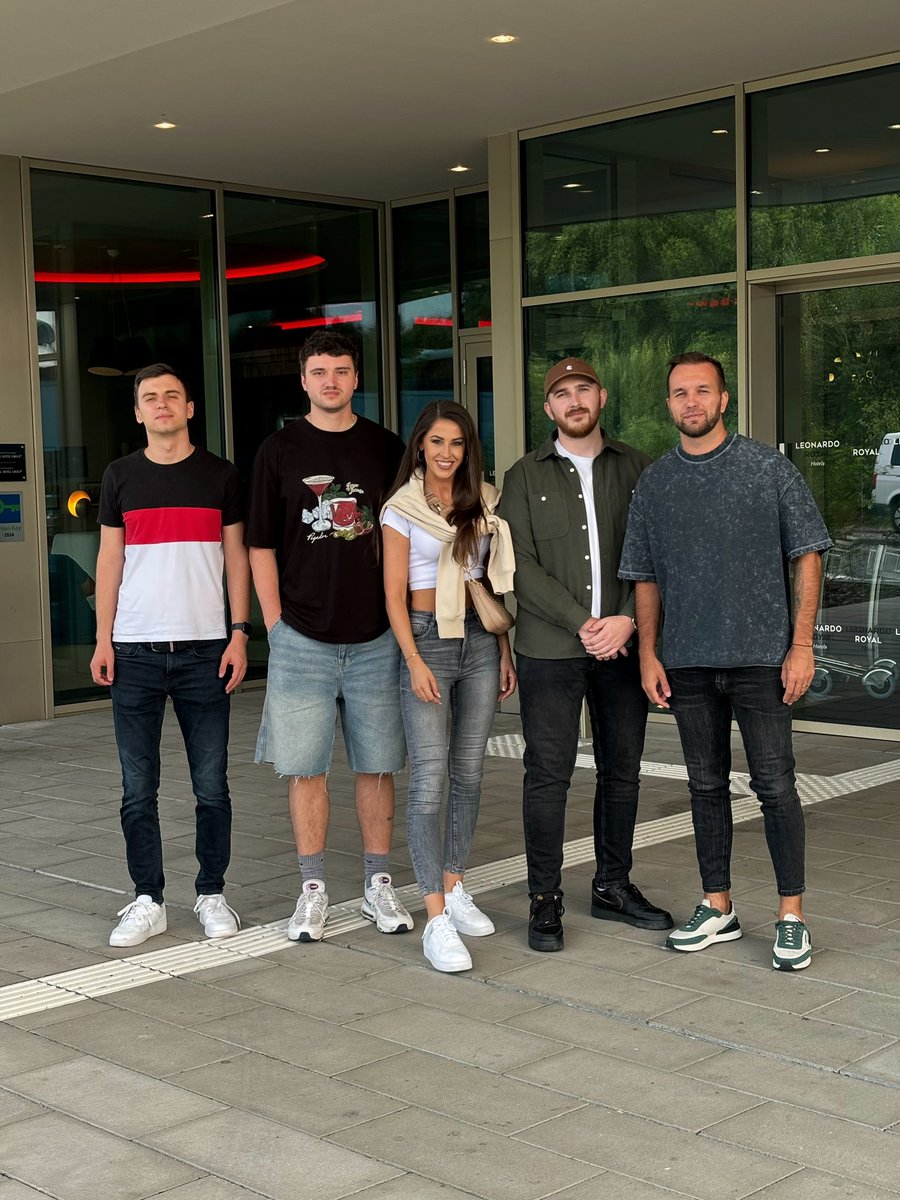QORPOworld's tweet photo. QORPO TEAM HAS COME TO GAMESCOM!

Hey Warriors! Our core team has landed at Gamescom in Cologne- Europe's biggest gaming event! We're here to meet and greet - let us know if you're around. Let's connect! #Gamescom https://t.co/Uq4gtpN40s
