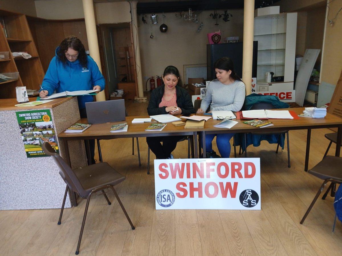 Swinford_Show's tweet image. The show office is now open! Located at Tower Hardware Giftshop. Phone 087 118 1680 . Email : swinfordagrishow@gmail.com . Office Opening Hours
Tuesday & Wednesday 2pm to 8pm
Thursday 2pm to 9pm
Friday 2pm to 10pm
#Agrishow #Swinford
