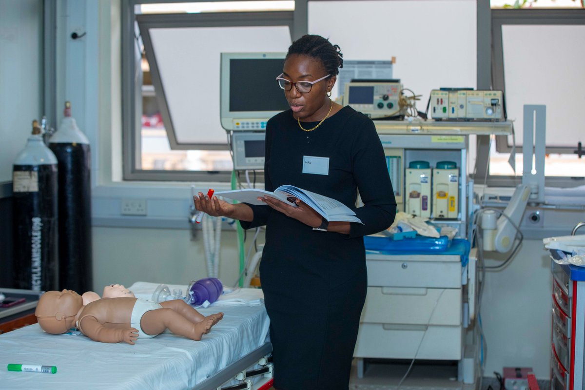 AnesthesiaUg's tweet photo. We're pleased to announce the successful completion of day one of the SAFE Paediatrics Course. The Safer Anaesthesia From Education programme is dedicated to enhancing the skills of anaesthesia providers, empowering them to deliver high-quality, vigilant, and safe anaesthesia. https://t.co/izIa2iGGXu