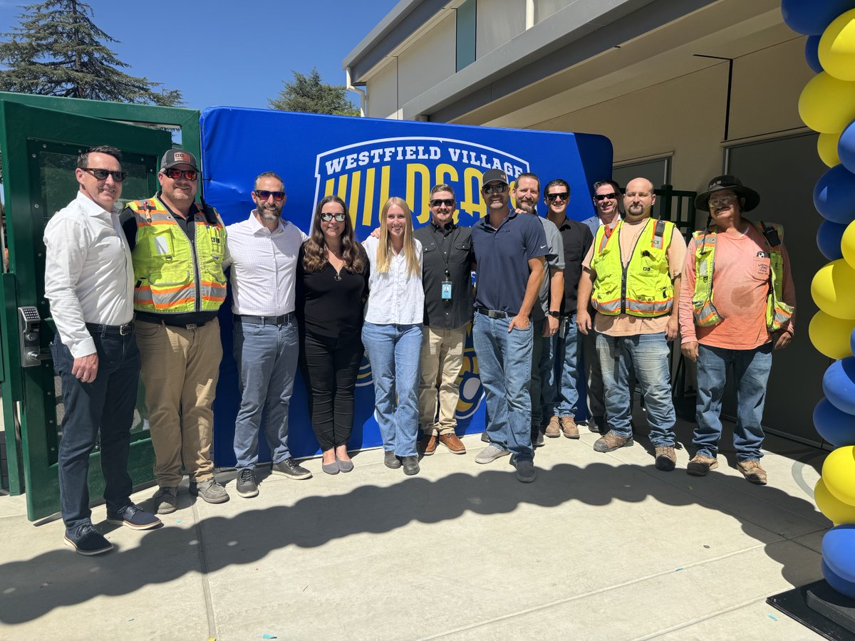 XL Construction tweet media