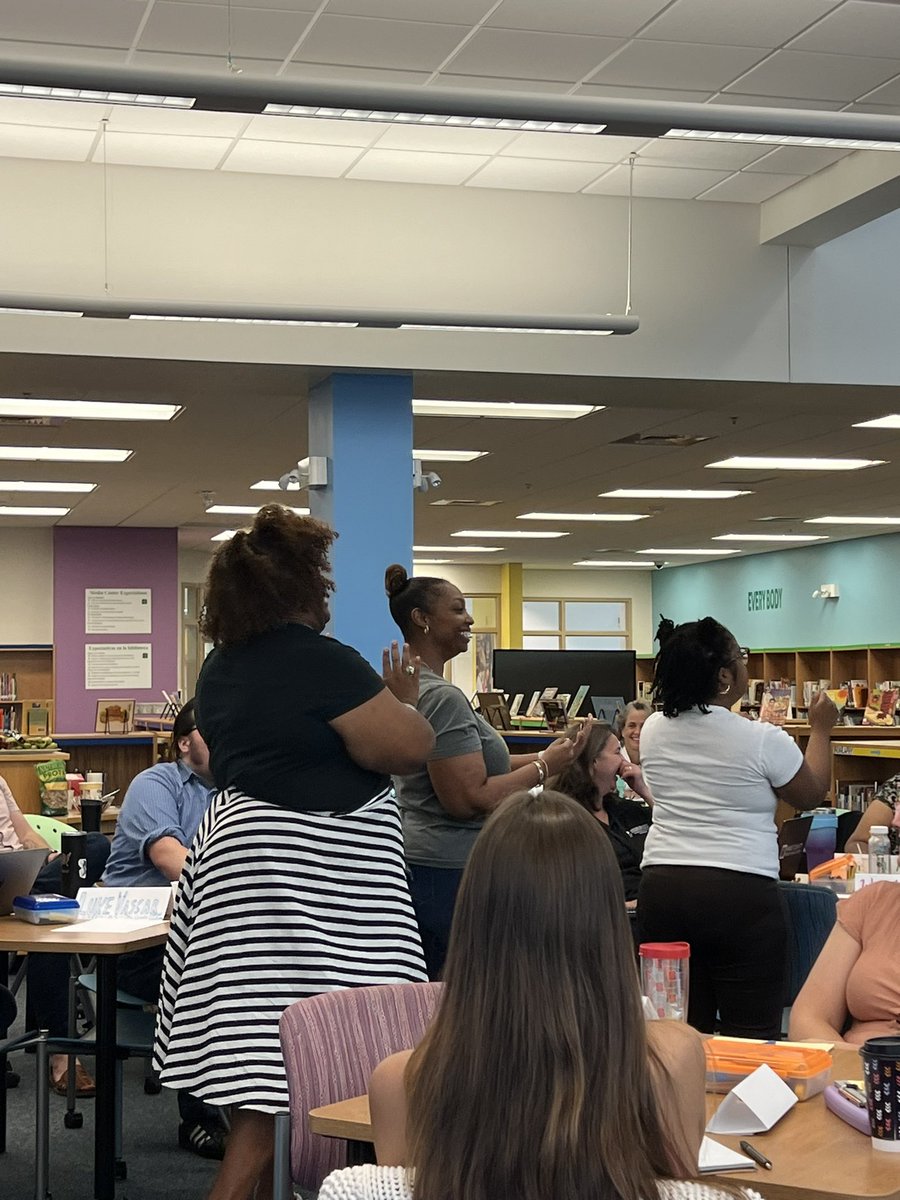 Phyllis Kramer tweet media