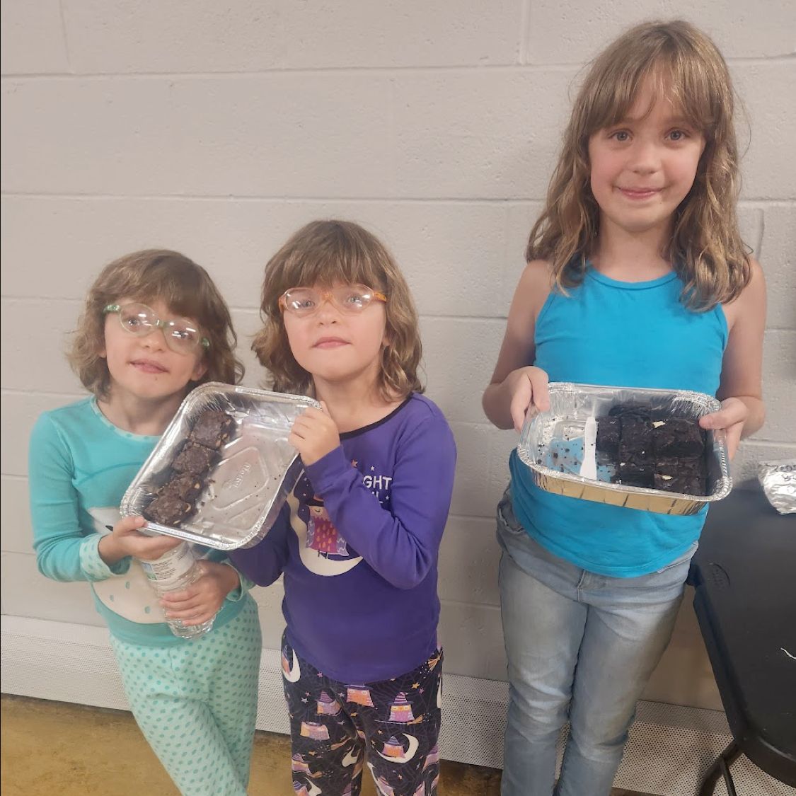 neighborhoodchu's tweet photo. This past Sunday was our last Summer Social for the season.The rain didn't stop us from enjoying a fun indoor picnic, baking contest &amp; "Pie a Pastor" fundraiser for the upcoming mission trip to Bangkok! #summersocial #friends #fun #community #bakingcontest #neighborhoodchurch https://t.co/3psO5WlhyJ