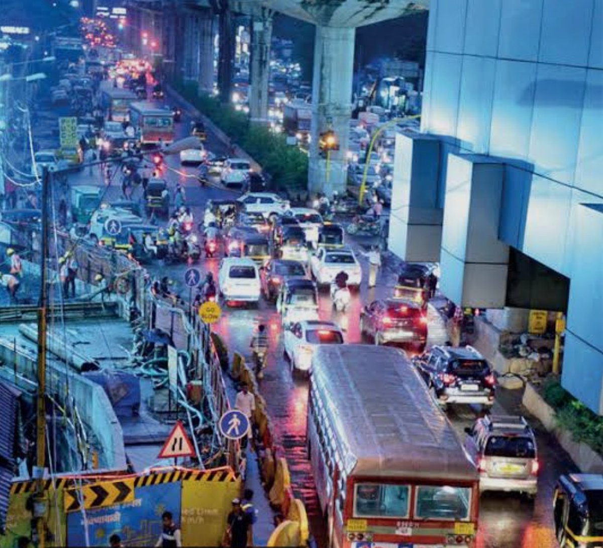 vimalpillai's tweet photo. Rigmarole (n): A length and complicated procedure

RigMAROL : A lengthy and complicated procedure that's extremely time-consuming to get through.
Hope they officially add this word to the English language! :-)

#mumbairains☔
#mumbaikar 
#randommusings 
#wordoftheday 
#IYKYK https://t.co/YS0HdUAnNP