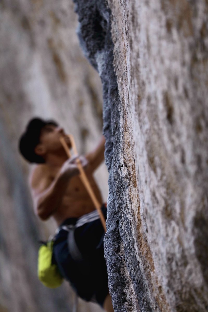 Christian_Dury's tweet photo. Mon éternel spot à photos : falaise de Céüse #myhautesalpes 💚💚
#climbing #escalade #ceuse #photograghy https://t.co/fQ3nkz3bFG