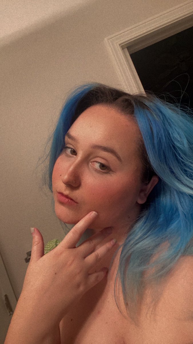 Goddessgaal's tweet photo. Give me all your money so u can’t pay your bills💋

Findom fendom paypig cashcow piggy loser wallet drain whalesub finsub finbrat humanatm cashmeet cashdrain domme simp beta https://t.co/7CLnq2sjvc