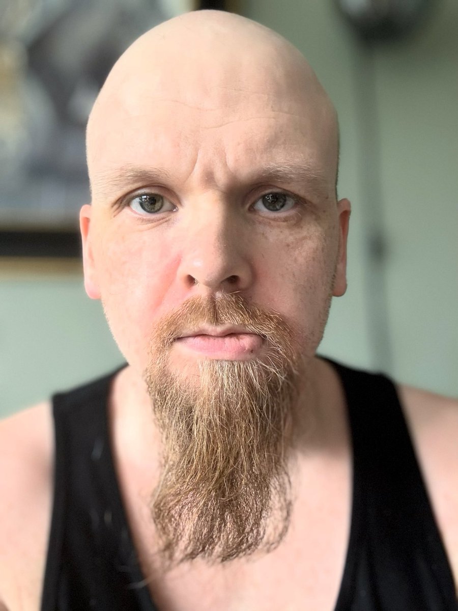 AmundHole's tweet photo. #haircut #beardcut ✅ https://t.co/x9qPJeWjDq