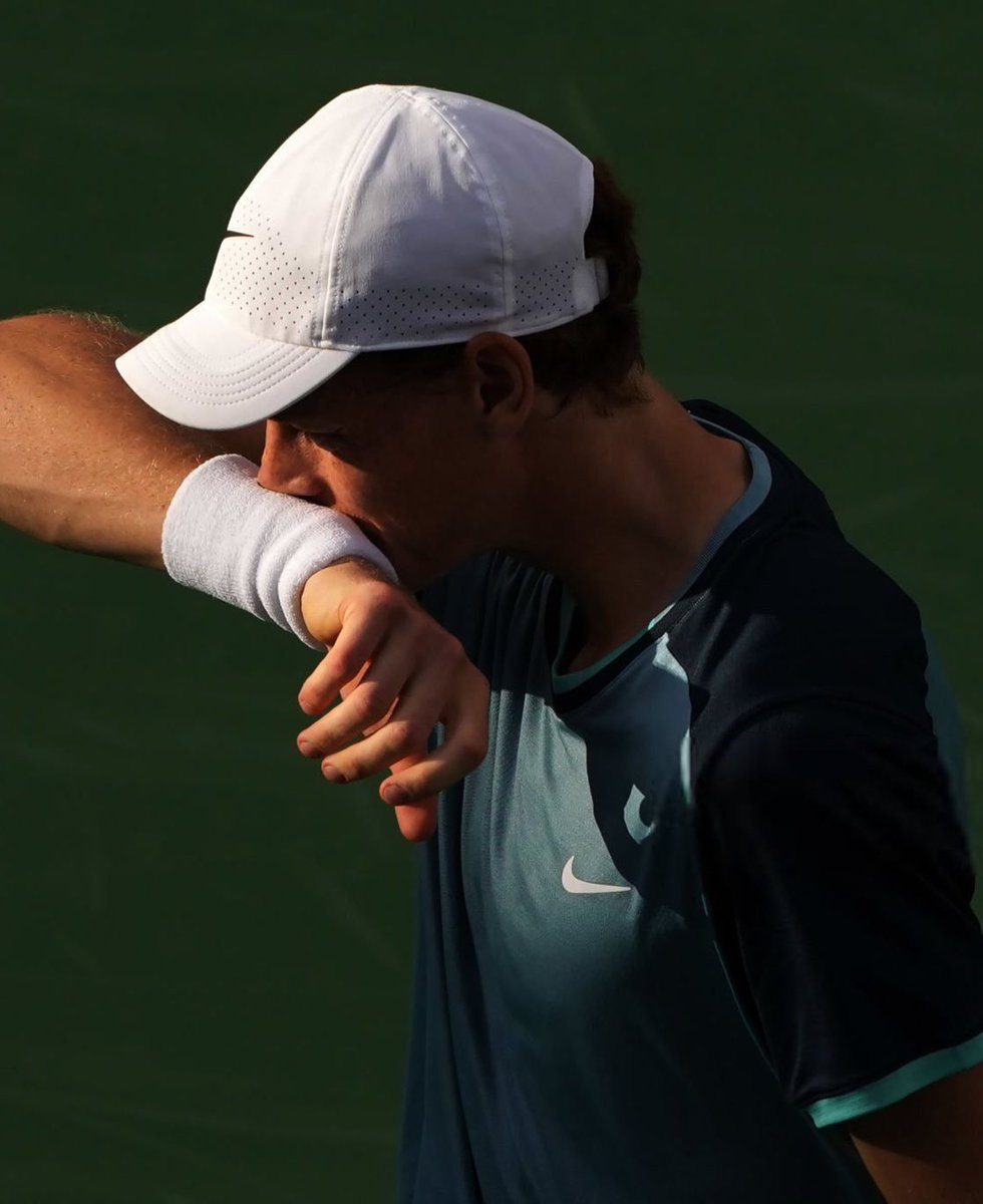 TheTennisLetter's tweet image. People are entitled to feel however they want about Jannik Sinner being cleared for those two positive tests. 

But what should not be ignored are the facts of the case. 

1. There was less than a BILLIONTH OF A GRAM of the Clostebol found in both of his tests.

2. That amount…