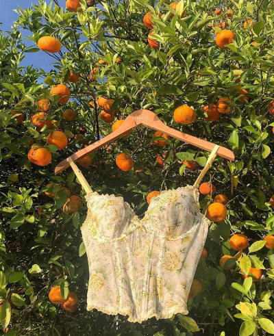 artindetails's tweet photo. — saying goodbye to august https://t.co/PZQwcZn7wT
