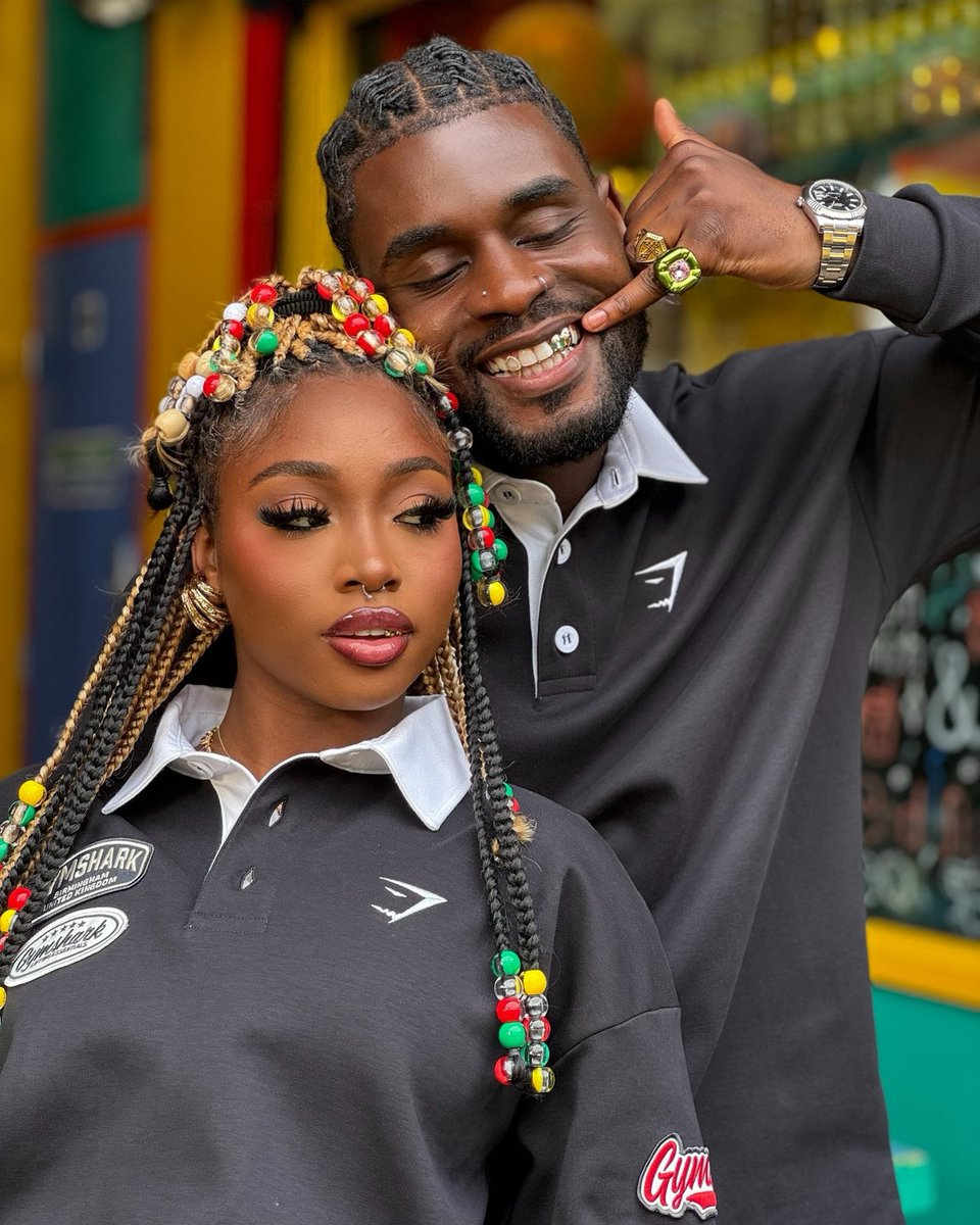 1ndiyah's tweet photo. Designed an exclusive tee with reference to both our Jamaican and Nigerian heritage which means a lot to the both of us!

And with carnival fast approaching we thought why not get you guys carnival ready!

The beauty when two cultures unite
Shop our styled collection now🩷🇯🇲🇳🇬 https://t.co/DcyRVPxeOY