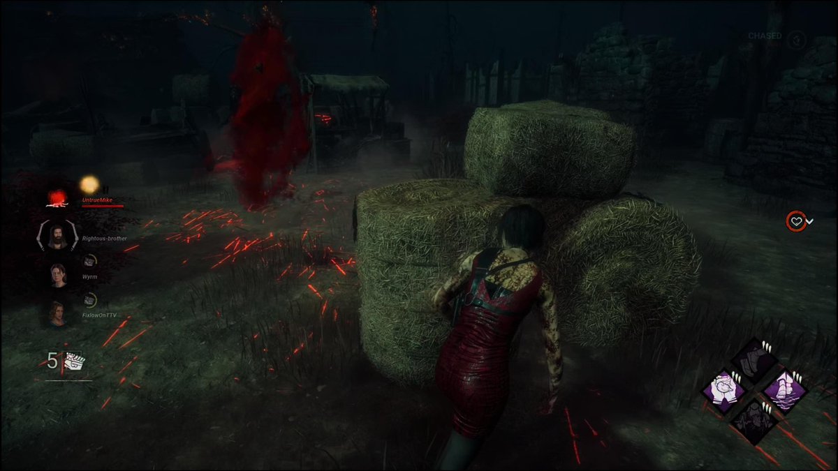 R0bbin0044's tweet photo. @DeadbyDaylight Please help me. Can we move the hitbox of the characters to be accurately on the characters. Thankyou. https://t.co/Gs27sMEnD7
