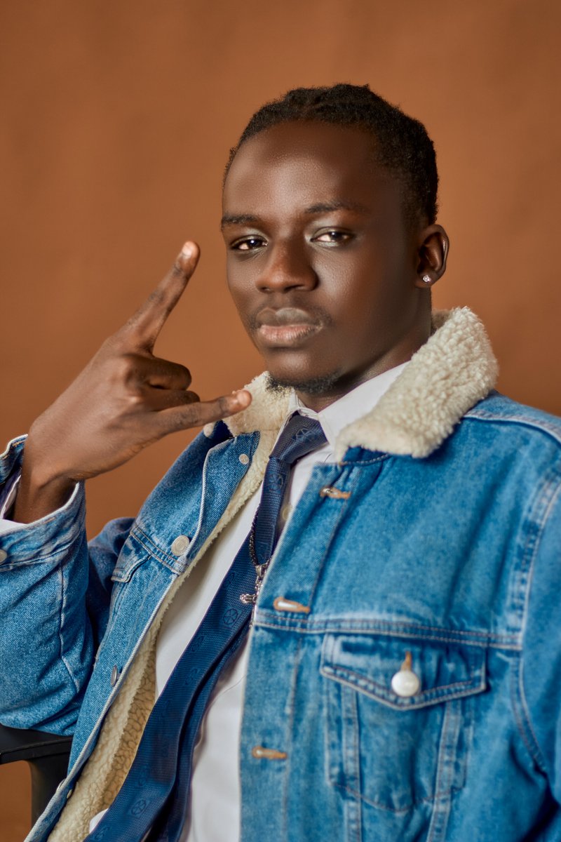 hommieblackuz_'s tweet image. New music soon ...#SameGod